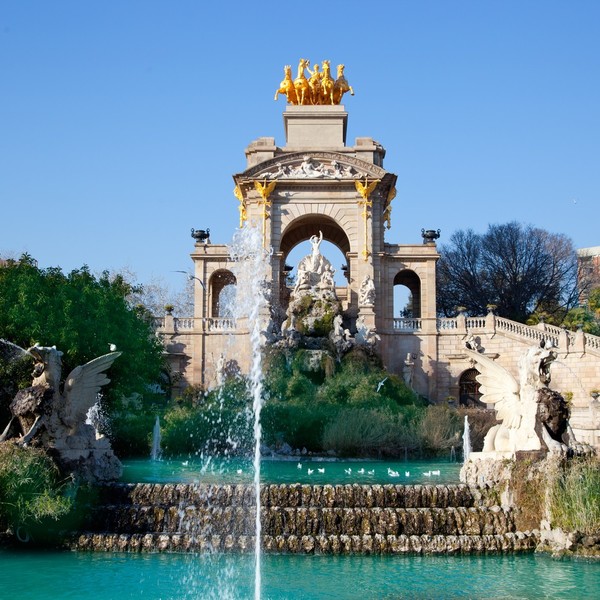 Spacerując po Park Ciutadella ( Parc de la Ciutadella) , poczułam, że nawet w wielkim i zatłoczonym mieście, można zazna