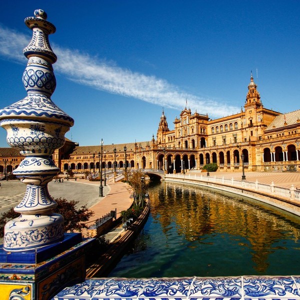 Plaza de Espana w Sewilli.