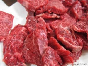 Dlaczego Chińczycy nie porzucą tradycji jedzenia psiego mięsa?